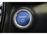 Bluetooth機能搭載。車とスマホやiPhoneをペアリングしておけばハンズフリー電話はもちろん、スマホやiPhone内の音楽を車のスピーカーで流すこともできます。