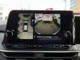 運転席は広々としていて、ゆったりと運転をお楽しみいただくことができますよ。