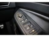 エレクトロニックパーキングブレーキ★オートホールド機能付き★停車時にブレーキペダルから足を離してもブレーキが維持されます!