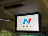 【フリップダウンモニター】大画面モニターで後席でもエンタメをお楽しみいただけます。小さなお子様にも大人気の装備です♪