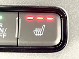 【シートヒーター】寒い日に重宝するシートヒーター!エアコンより早く温まってくれるので寒がりの人も安心ですね♪エアコンの温風は乾燥するから苦手、という方にもをおすすめです。