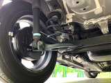 お車を安心してお乗りいただく為には、足回りの定期点検が欠かせません。サービスサポート(有償保証)では無料点検もご提供しており、安心のカーライフをお過ごしいただけるサポート体制が整っています。