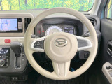 インテリアに合わせたデザインのステアリングは、運転される方のことも考え、運転しやすい形状、大きさです。是非一度、実際に触ってお確かめください。