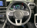 【ステアリングスイッチ】運転中、前方から目線をそらすことなく、オーディオ等の操作が可能な便利機能!安心&快適なドライブを演出してくれます♪