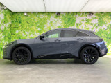 クラウンスポーツ 2.5 Z E-Four 4WD 
