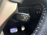【レーダークルーズコントロール】高速道路での長距離走行が楽に!!自動で速度を保つクルーズコントロールが、衝突軽減システムと連携し、前方の車両を感知して車間を保つように速度調節してくれます!!
