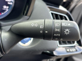 【 オートライト 】オートライトなのでライトの点け忘れを気にすることなく運転が出来ます♪//