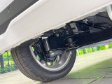 お車を安心してお乗りいただく為には、足回りの定期点検が欠かせません。サービスサポート(有償保証)では無料点検もご提供しており、安心のカーライフをお過ごしいただけるサポート体制が整っています。