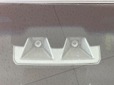 【スマートアシスト】走行中に前方の車両等を認識し、衝突しそうな時は警報とブレーキで衝突回避と被害軽減をアシスト。より安全にドライブをお楽しみいただけます。