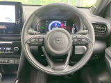 インテリアに合わせたデザインのステアリングは、運転される方のことも考え、運転しやすい形状、大きさです。是非一度、実際に触ってお確かめください。