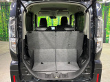 普段のお買い物や通勤、送迎等に十分な荷室スペースを確保しております。セカンドシートを倒すと、大きな荷物の積載も可能です♪