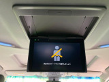 【フリップダウンモニター】大画面モニターで後席でもエンタメをお楽しみいただけます。小さなお子様にも大人気の装備です♪