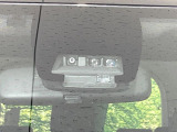 【トヨタセーフティセンス】走行中に前方の車両等を認識し、衝突しそうな時は警報とブレーキで衝突回避と被害軽減をアシスト。より安全にドライブをお楽しみいただけます。