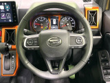 【ステアリングスイッチ】運転中、前方から目線をそらすことなく、オーディオ等の操作が可能な便利機能!安心&快適なドライブを演出してくれます♪