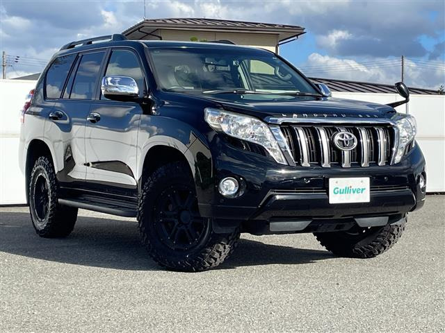 ランドクルーザープラド 2.8 TX ディーゼル 4WD 4WD サンルーフ