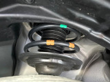 お車を安心してお乗りいただく為には、足回りの定期点検が欠かせません。サービスサポート(有償保証)では無料点検もご提供しており、安心のカーライフをお過ごしいただけるサポート体制が整っています。