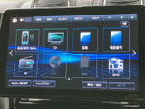 音楽やテレビ、電話などのメニューがひと目で分かる画面構成です。項目ごとに整理された表示で目的の機能を探しやすく、普段使いのオーディオ操作をサポートします。
