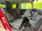 ドライバーによって運転しやすいポジションは異なり、あの車はどうなのか不安なこともありますよね。気になるお車は店頭で乗り込んでご確認いただけます♪