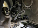 お車を安心してお乗りいただく為には、足回りの定期点検が欠かせません。サービスサポート(有償保証)では無料点検もご提供しており、安心のカーライフをお過ごしいただけるサポート体制が整っています。