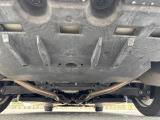【下回り】目立つ錆や腐食もなくきれいな状態です!もちろん納車前には法定点検を実施致します!//