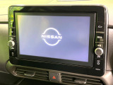 【メーカー純正9型ナビ】インテリアに溶け込むスタイリッシュな「専用設計」メーカーナビを装備♪視認性や操作性など基本性能にも優れ、より上質なカーライフをお楽しみいただけます。