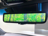 【デジタルインナーミラー】カメラが撮影した車両後方の映像をルームミラー内に表示。クリアな視界で状況の確認が可能です!※ドラレコ機能ご利用には別途SDカードをご用意いただく場合があります。