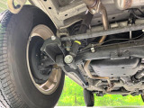 お車を安心してお乗りいただく為には、足回りの定期点検が欠かせません。サービスサポート(有償保証)では無料点検もご提供しており、安心のカーライフをお過ごしいただけるサポート体制が整っています。