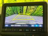 【バックカメラ】駐車時に後方がリアルタイム映像で確認できます。大型商業施設や立体駐車場での駐車時や、夜間のバック時に大活躍!運転スキルに関わらず、今や必須となった装備のひとつです!
