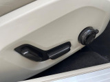 【パワーシート】スイッチ一つで簡単にシート位置の微調整が可能!電動だから力もいりません!自分に最適なシートポジションにセットして、快適なドライブをお楽しみください。
