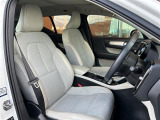 XC40 T4 AWD モメンタム 4WD サンルーフ 修復歴無し