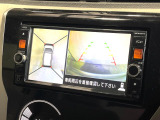 【アラウンドビューモニター】専用のカメラにより、上から見下ろしたような視点で360度クルマの周囲を確認することができます☆死角部分も確認しやすく、狭い場所での切り返しや駐車もスムーズに行えます。