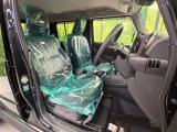 運転席シート廻りは使用感も少なく、良好な状態となっています。丁寧に使われていたことがよくわかりますね。