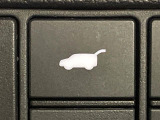 【パワーバックドア】スマートキーや運転席のボタンを押すだけでリアゲートが自動で開閉します!荷物を持っている時や、高い位置にあるバックドアを閉める際に便利な機能です♪