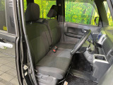 運転席シート廻りは使用感も少なく、良好な状態となっています。丁寧に使われていたことがよくわかりますね。