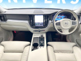 XC60 B5 AWD モメンタム 4WD 