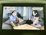 テレビ映像を画面で視聴できる装備です。停車中の休憩時間などに番組を楽しめ、画面も大きく内容を確認しやすいのがうれしいポイント。お出かけ先での待ち時間にも活用できます。