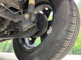 お車を安心してお乗りいただく為には、足回りの定期点検が欠かせません。サービスサポート(有償保証)では無料点検もご提供しており、安心のカーライフをお過ごしいただけるサポート体制が整っています。