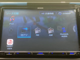地上デジタル放送やFM・AM、Bluetooth Audioなど、複数の音源を画面から選べます。聴きたい音源に合わせて切り替えやすく、いつもの移動時間を好みの音楽やラジオとともに過ごせます。