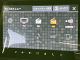 テレビやラジオ、音楽再生などの選択肢が画面に並び、利用したい項目を確認しやすい構成です。普段の移動や休憩時など、好みに合わせて使い分けられます。