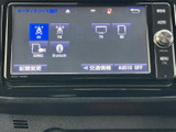 AM・FMラジオやテレビ、SD、Bluetoothなど、複数の音源を画面から選べます。普段の移動や休憩時間など、シーンに合わせて使い分けられる便利な装備です。
