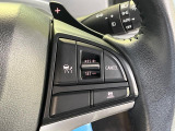 【アダプティブクルーズコントロール】高速道路での長距離走行が楽に!!自動で速度を保つクルーズコントロールが、衝突軽減システムと連携し、前方の車両を感知して車間を保つように速度調節してくれます!!