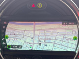 ●純正ナビ:一体感のあるナビは、高級感ある車内を演出してくれます。Bluetooth再生などオーディオ機能も充実しておりますので、運転もより楽しめます♪