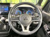 【純正革巻きステアリング】上質な革を使用することで、手にしっかり馴染みとても運転しやすいハンドルです♪