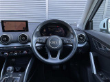 Q2 30 TFSI スポーツ 修復歴無し