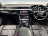A8 60 TFSI クワトロ 4WD 
