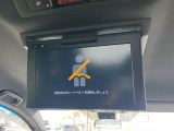 【フリップダウンモニター】大画面モニターで後席でもエンタメをお楽しみいただけます。小さなお子様にも大人気の装備です♪