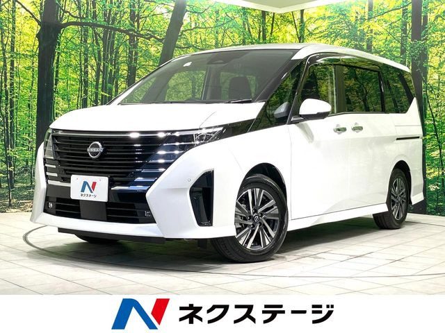 セレナ 1.4 e-POWER ハイウェイスターV 