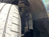 お車を安心してお乗りいただく為には、足回りの定期点検が欠かせません。サービスサポート(有償保証)では無料点検もご提供しており、安心のカーライフをお過ごしいただけるサポート体制が整っています。