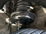 お車を安心してお乗りいただく為には、足回りの定期点検が欠かせません。サービスサポート(有償保証)では無料点検もご提供しており、安心のカーライフをお過ごしいただけるサポート体制が整っています。