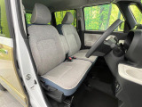 運転席シート廻りは使用感も少なく、良好な状態となっています。丁寧に使われていたことがよくわかりますね。